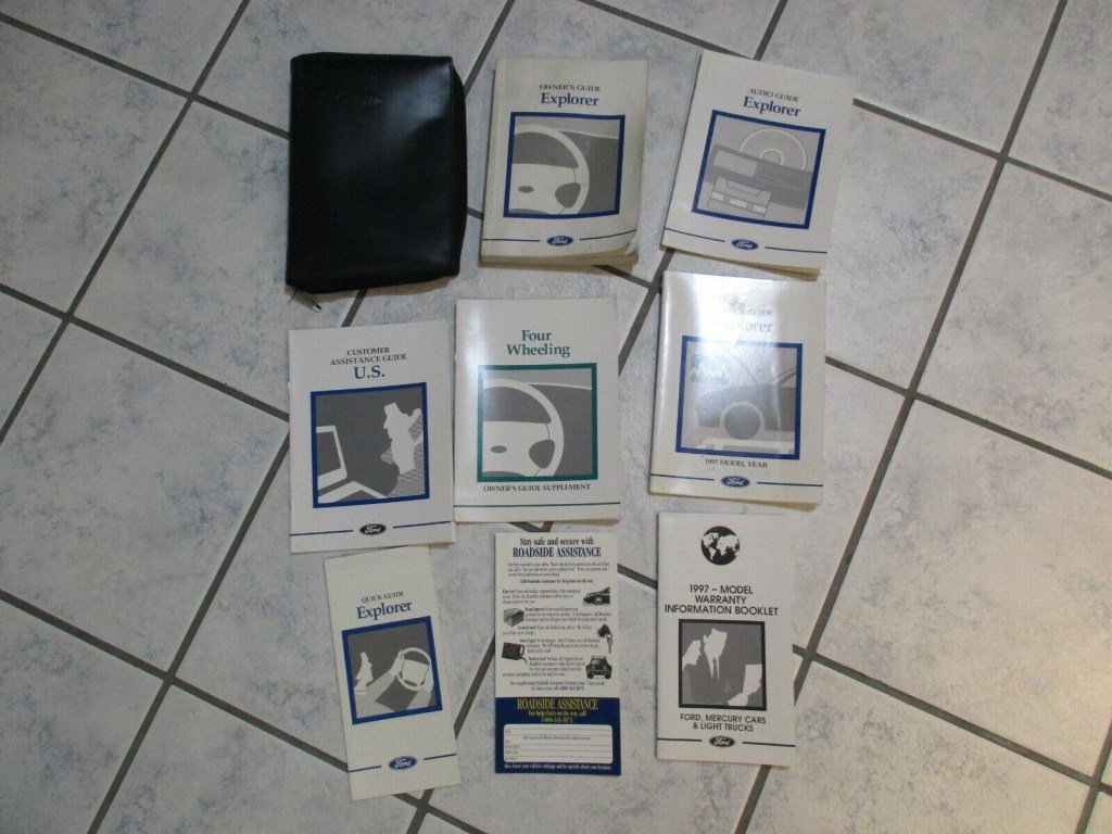Picture of: Ford Explorer Owners Manual With Case OEM . .