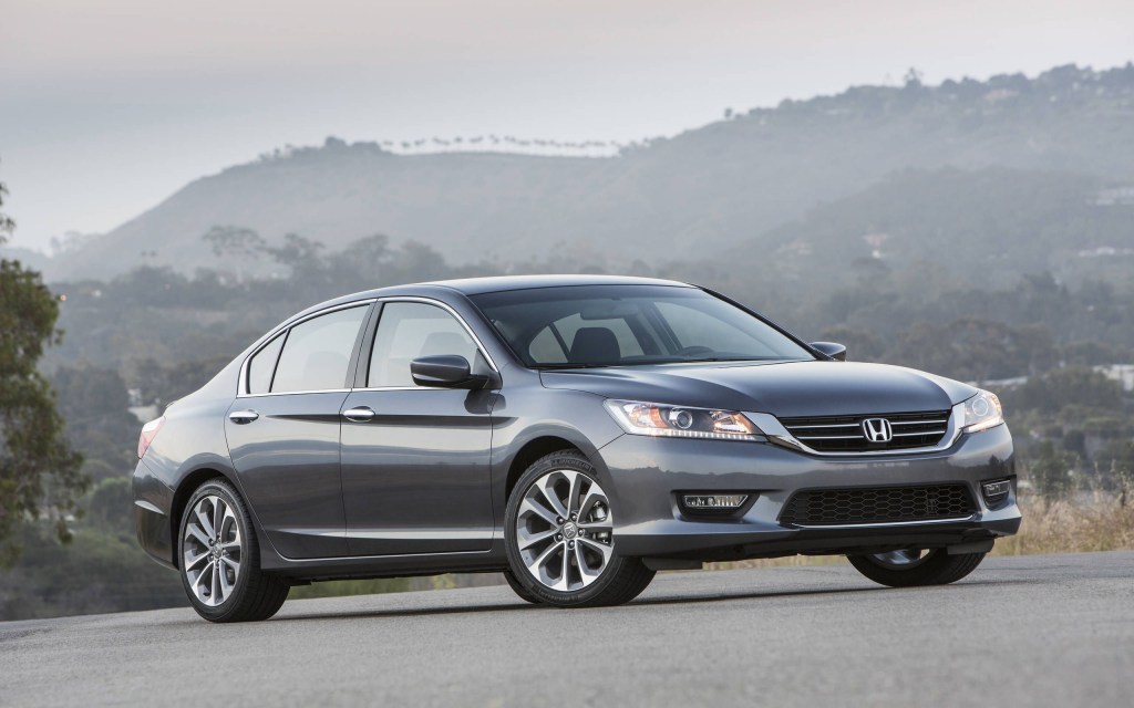 Picture of: Honda Accord Sport Sedan review notes